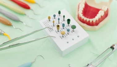 Diş Teli Malzemeleri